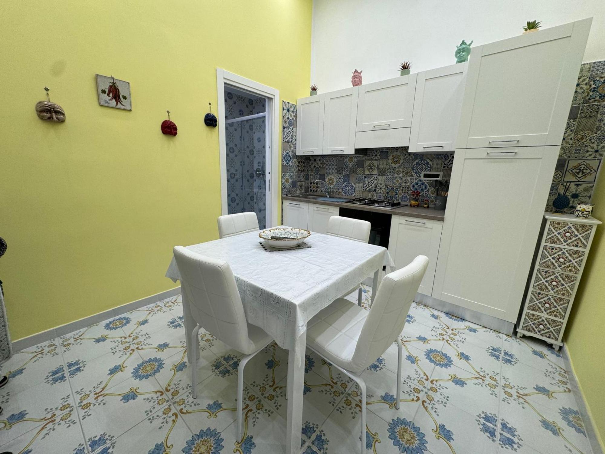 Dimora Poseidon Apartment เนเปิลส์ ภายนอก รูปภาพ